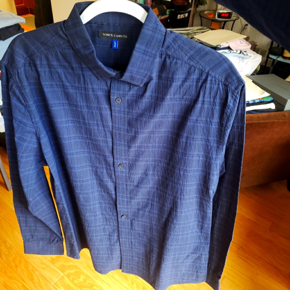 Vince Camuto deep blue and black plaid shirt size Large.
